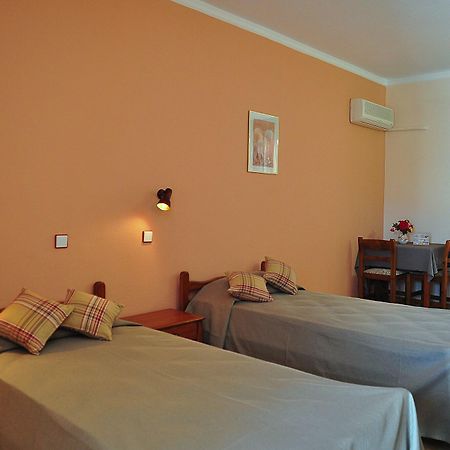 Sandys Studios Apartments And Log Villas Psalidi  Ngoại thất bức ảnh