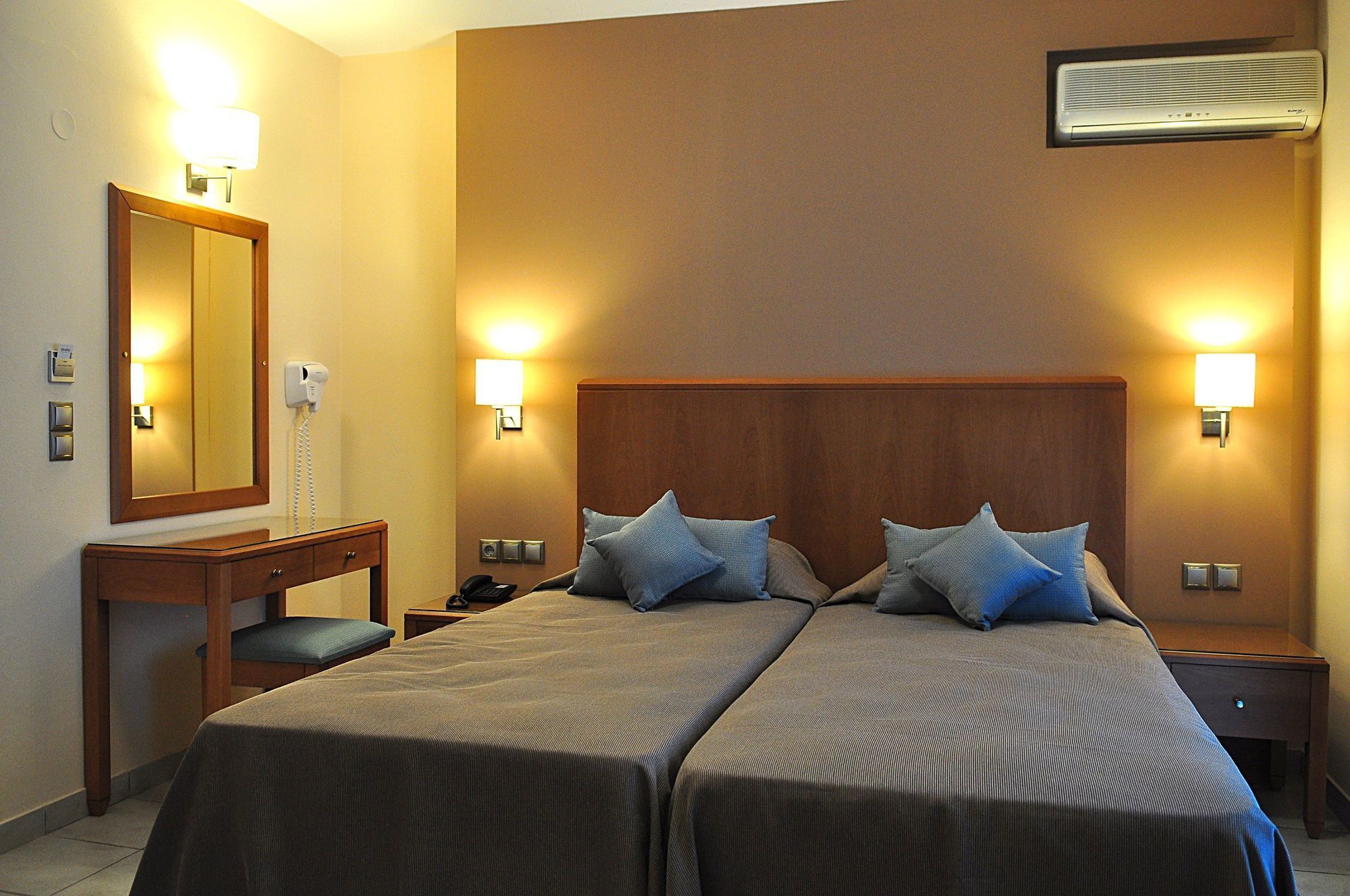 Sandys Studios Apartments And Log Villas Psalidi  Ngoại thất bức ảnh